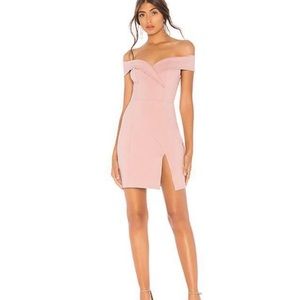 Superdown Naya off the shoulder dress